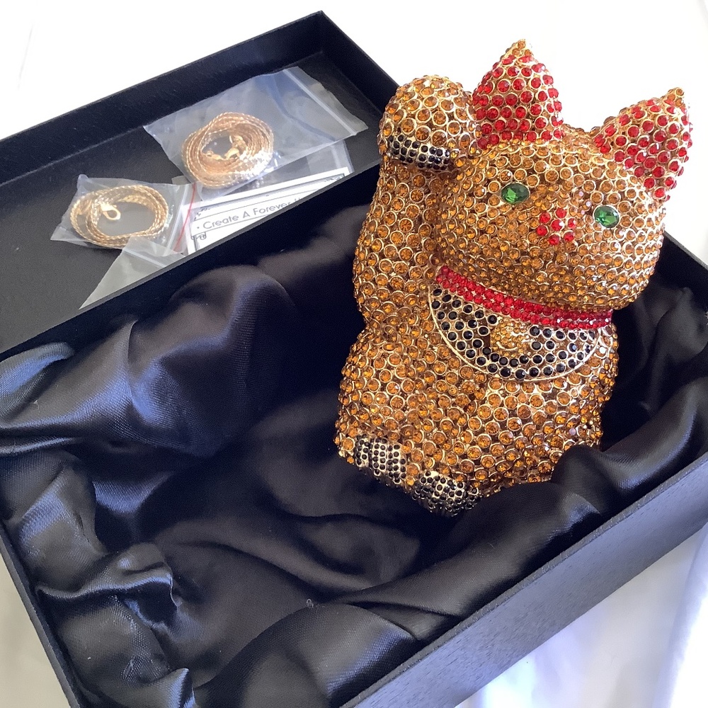 Magnificent “Christal Couture” Handbag